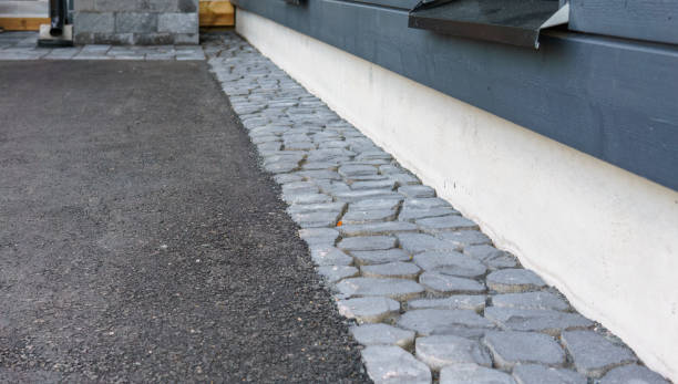 Best Affordable Driveway Pavers  in Village Of Four Seasons, MO